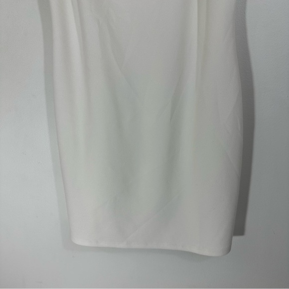 3 for $20 ⭐️ Lulu’s Late Night Love White One-Shoulder Bodycon Dress - Picture 4 of 13